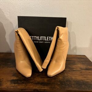Women’s Heel boots